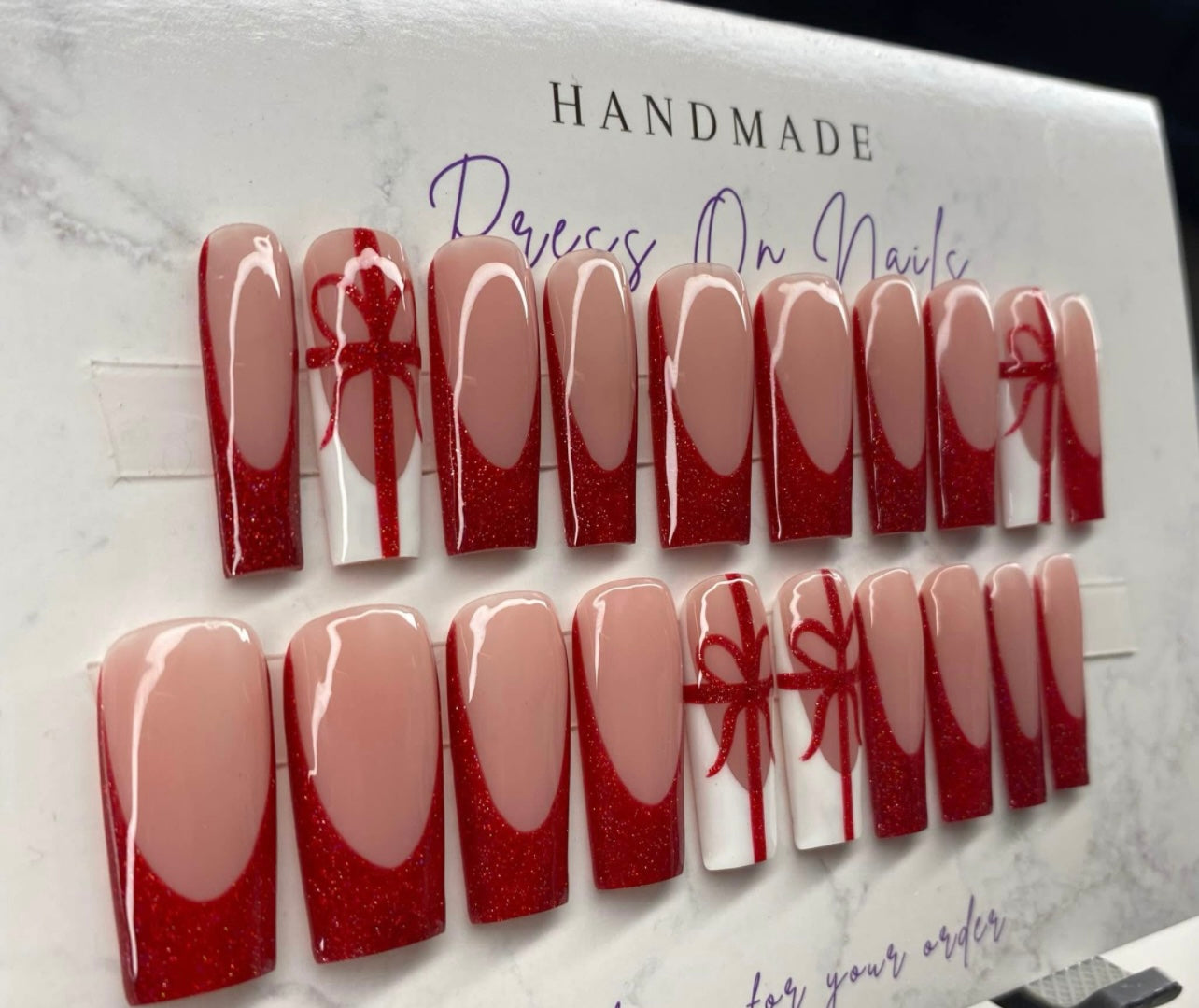 22 Pcs Press On Nails Set