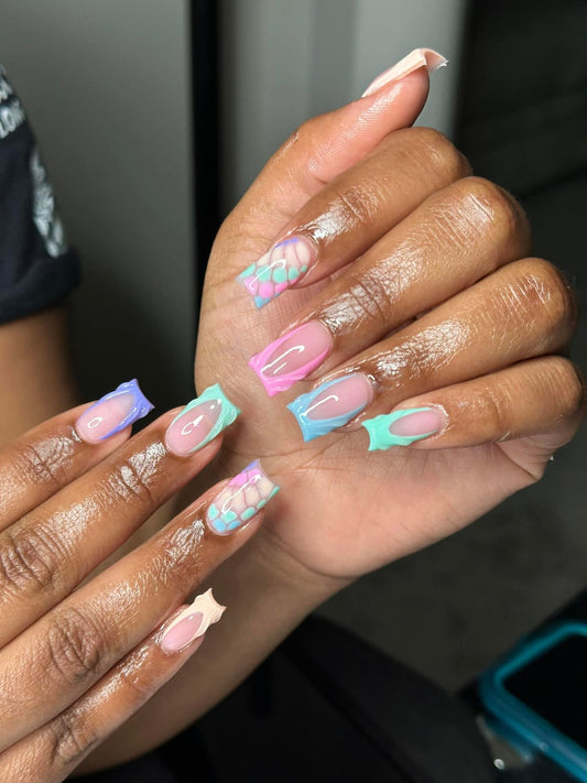 Medium Nails